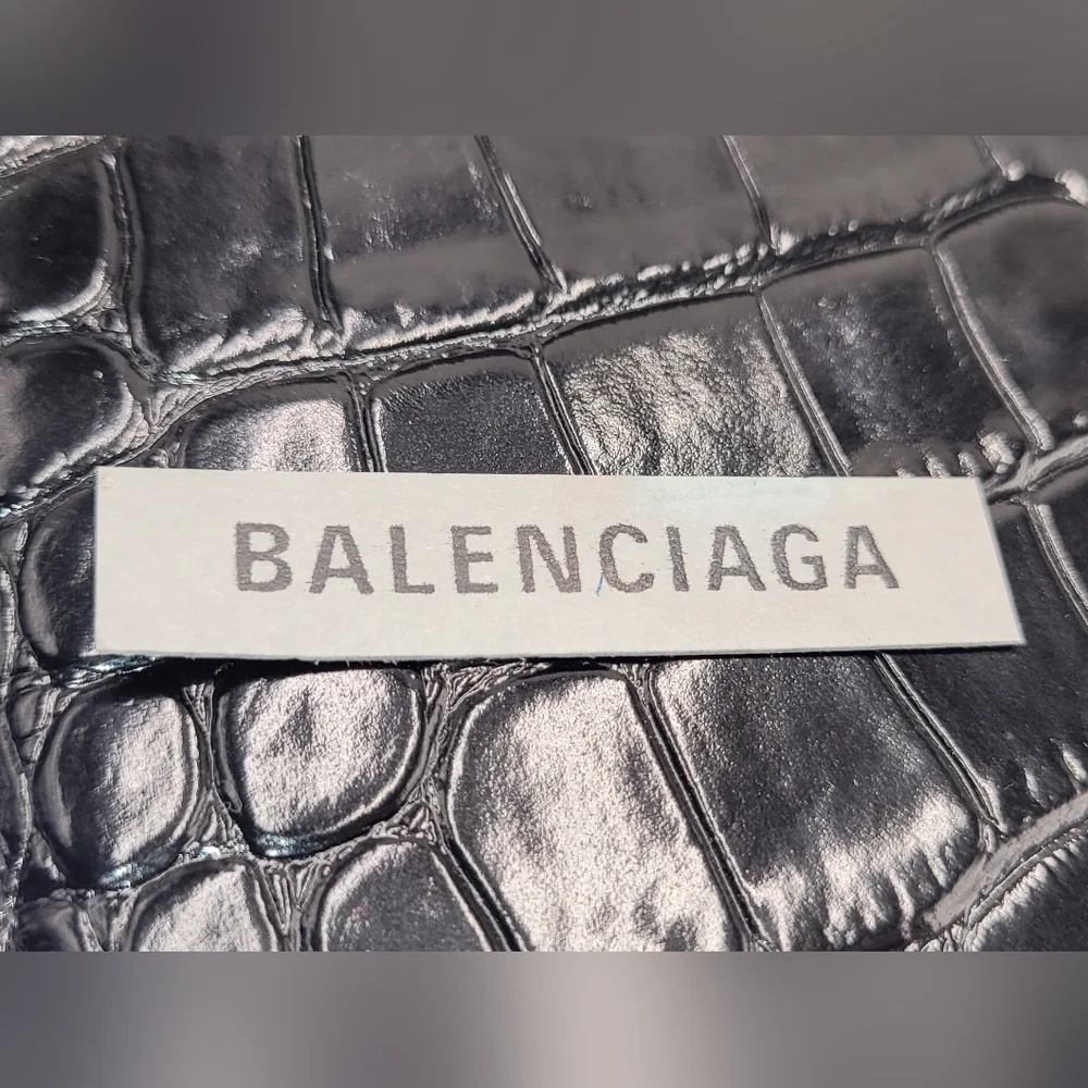 BALENCIAGA B DOT Wallet On Chain - Picture 5 of 10
